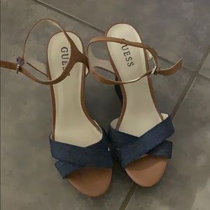 Guess wedges
